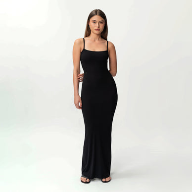 Black maxi slip hotsell